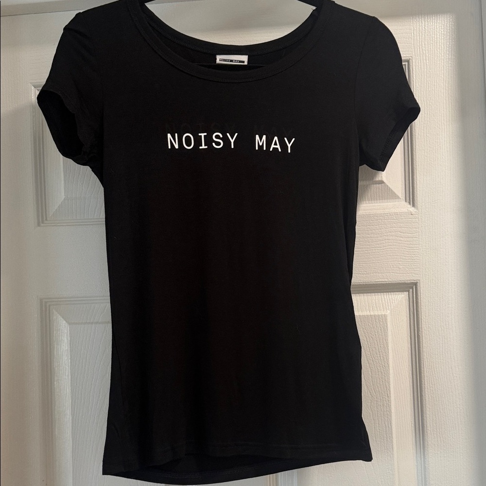 NWOT Noisy May Black Short Sleeve Tee